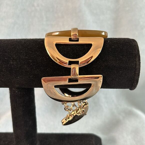 Chicos Half Moon w Green Link Bracelet - Picture 2 of 6